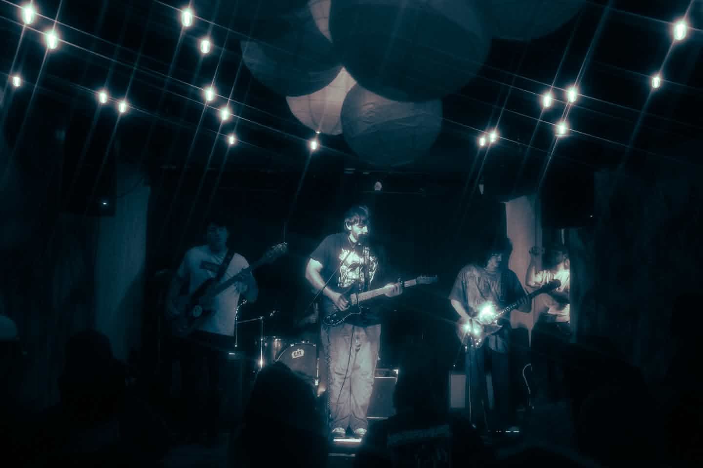 nursing live, mid-set